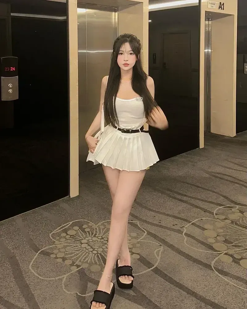 Hình ảnh gái bikini luôn mang lại sự cuốn hút đặc biệt