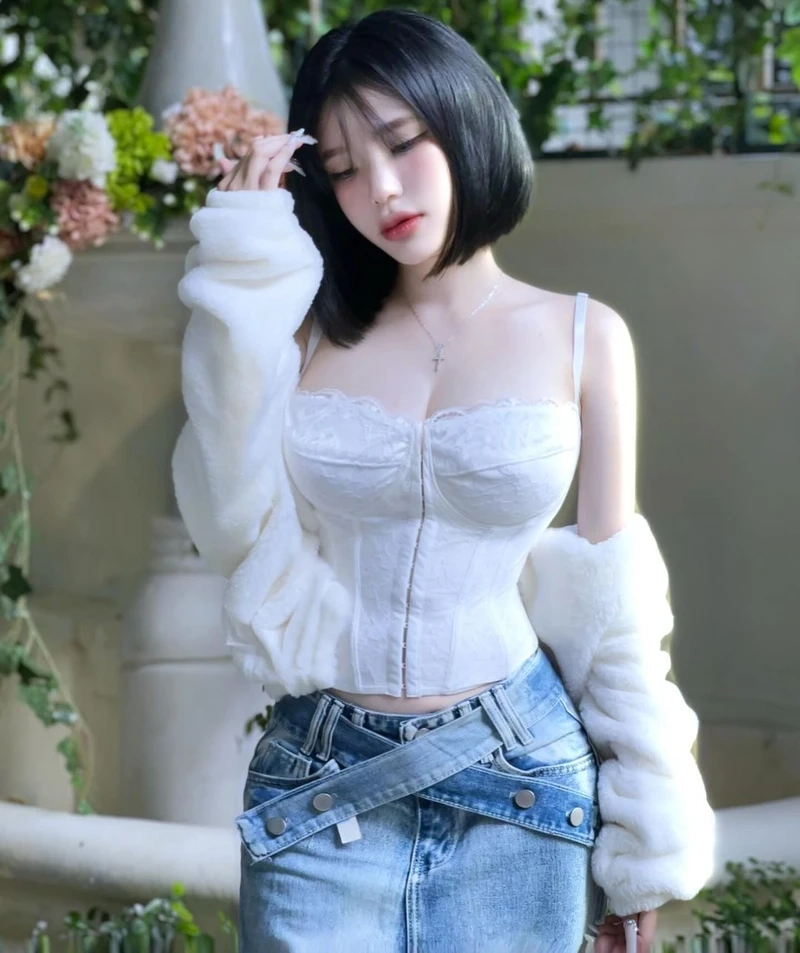 Ảnh cosplay nhân vật hoạt hình, thể hiện sự vui tươi và sinh động