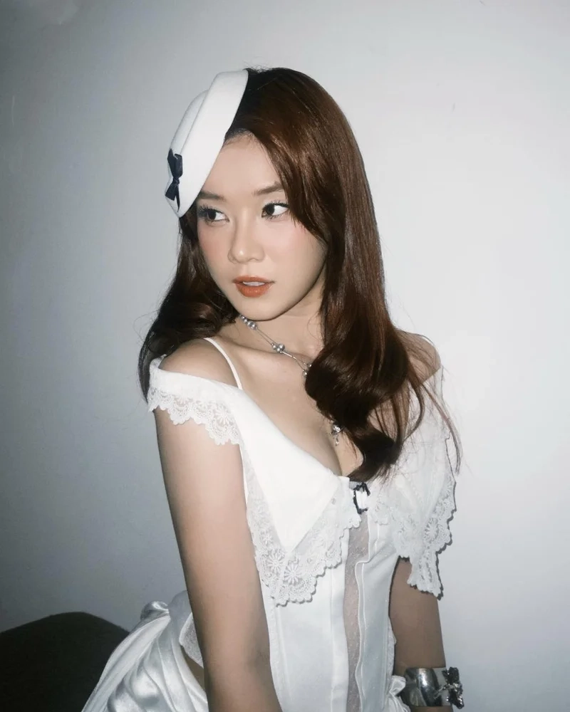 Bạn biết tuổi thật của Hoàng Yến Chibi bao nhiêu tuổi chưa