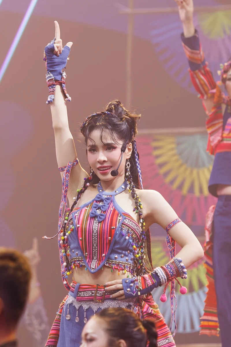 MM88 Idol | Ảnh Kiều Anh thời trang sành điệu trong mọi góc